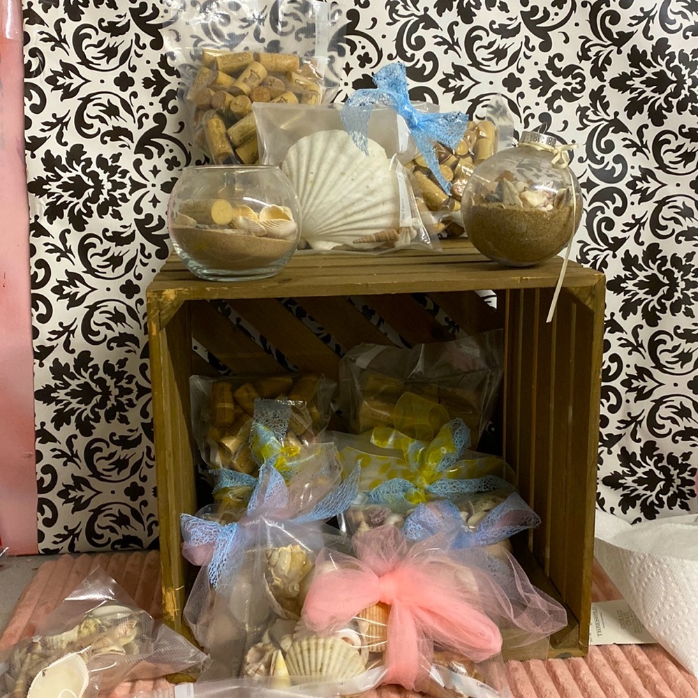 Shells 🐚 and corks - Picture 14 of 16
